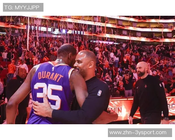 乌度卡盛赞杜兰特为球队关键先生称其终结能力无与伦比 乌度卡盛赞杜兰特为球队关键先生称其终结能力无与伦比