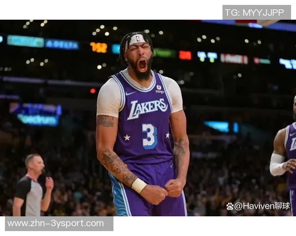 卡斯尔与文班训练赛中膝盖相撞受伤初步评估显示伤势并不严重 卡斯尔与文班训练赛中膝盖相撞受伤初步评估显示伤势并不严重